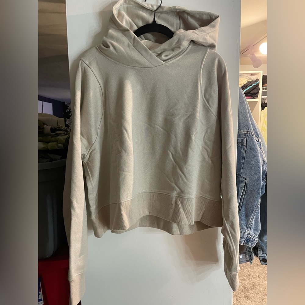 Lululemon Loungeful Cropped Sparkle Hoodie - Size 14